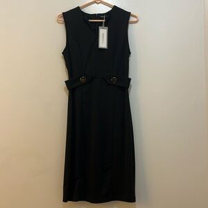 Black sleeveless sheath dress